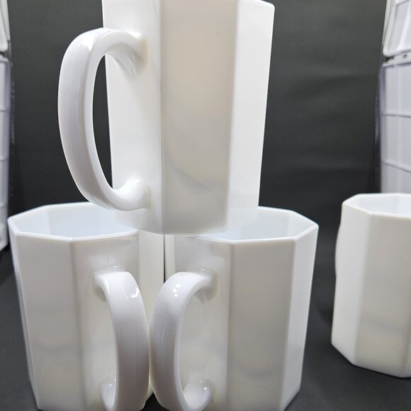 Vintage Arcopal France Novoctime White Mugs - Set of (4) - Picture 13 of 14